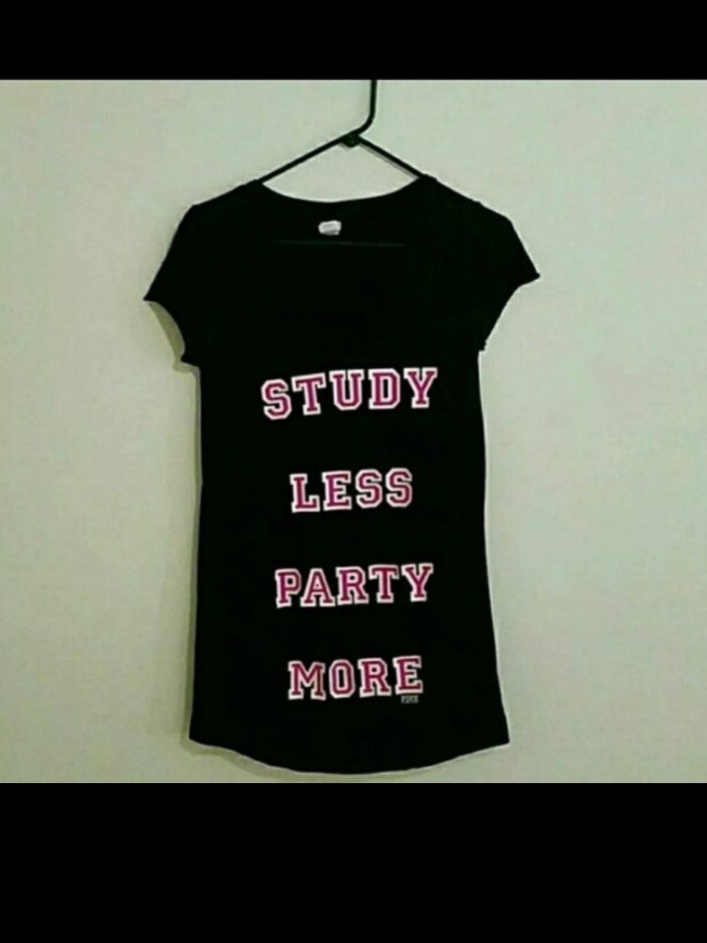 Victoria Secret Pink rare/htf shirt/nighty